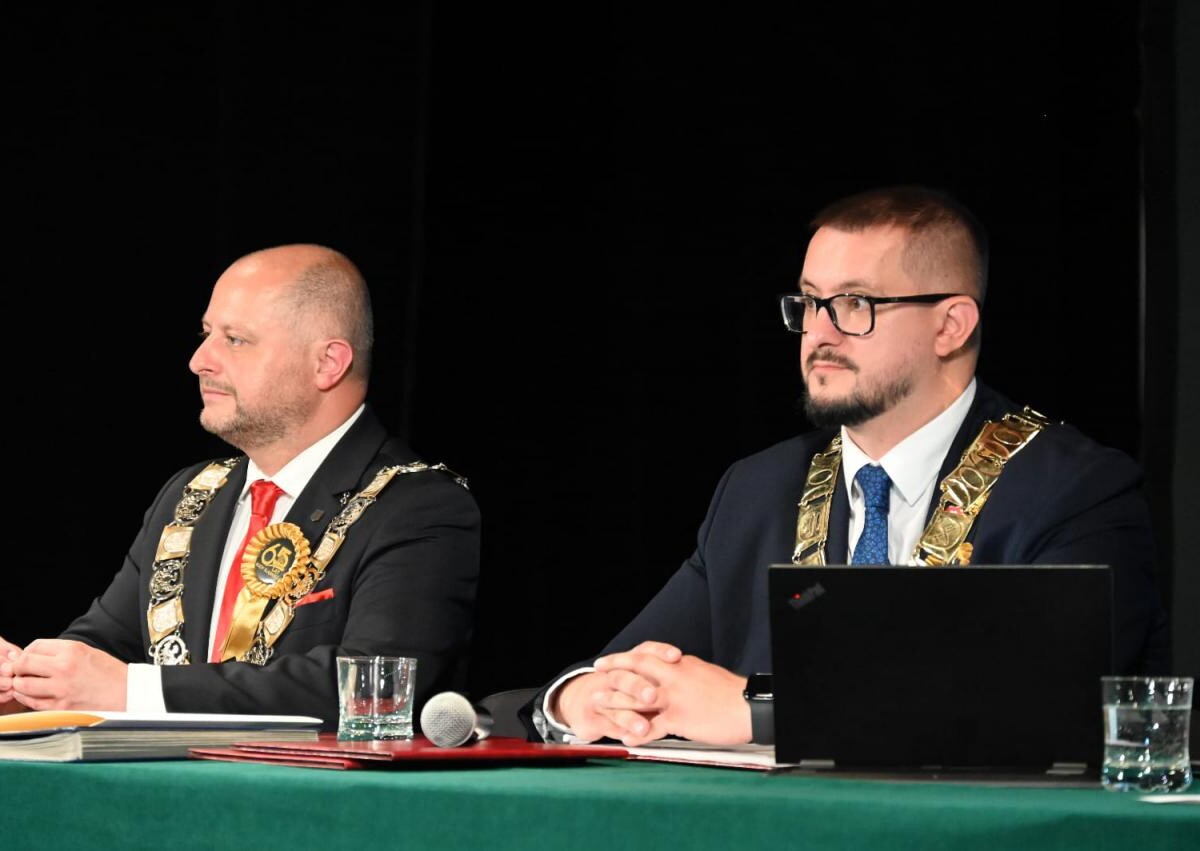 Edmund Sroka i Andrzej Stania - byli prezydenci Rudy Śląskiej - zostali zasłużonymi dla Rudy Śląskiej / fot. UM Ruda Śląska