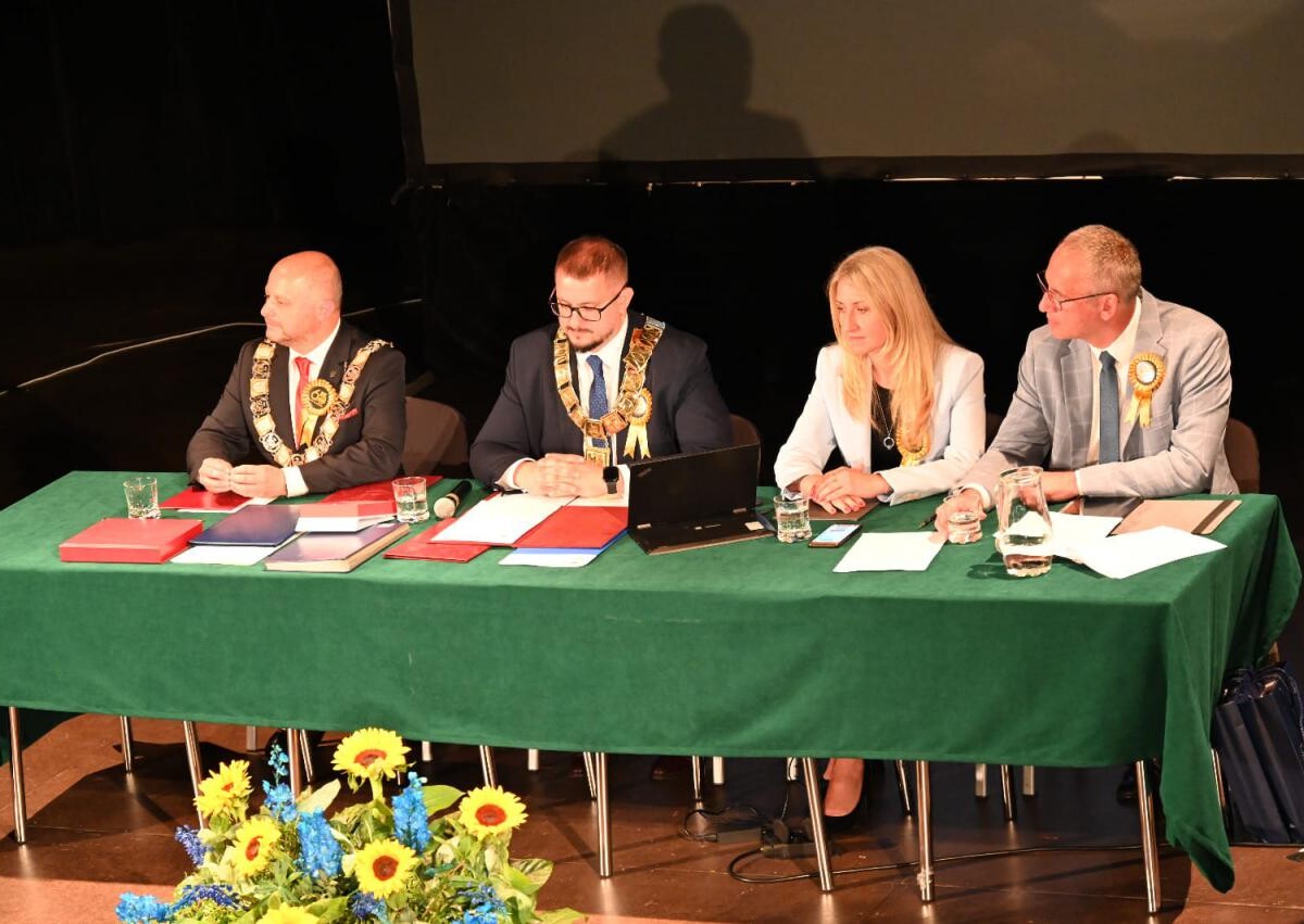 Edmund Sroka i Andrzej Stania - byli prezydenci Rudy Śląskiej - zostali zasłużonymi dla Rudy Śląskiej / fot. UM Ruda Śląska