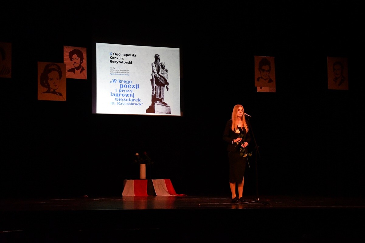 X Ogólnopolski Konkurs Recytatorski "W kręgu poezji i prozy lagrowej więźniarek KL Ravensbr�źck".