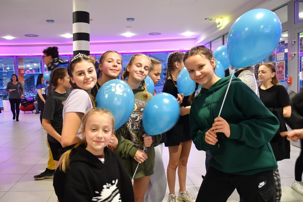 Park Wodny Aquadrom w Rudzie Śląskiej obchodzi w tym roku 10-lecie istnienia. Z tego powodu na wszystkich odwiedzających wczoraj rudzki park wodny czekało atrakcji. 

fot. Jacek Knapik