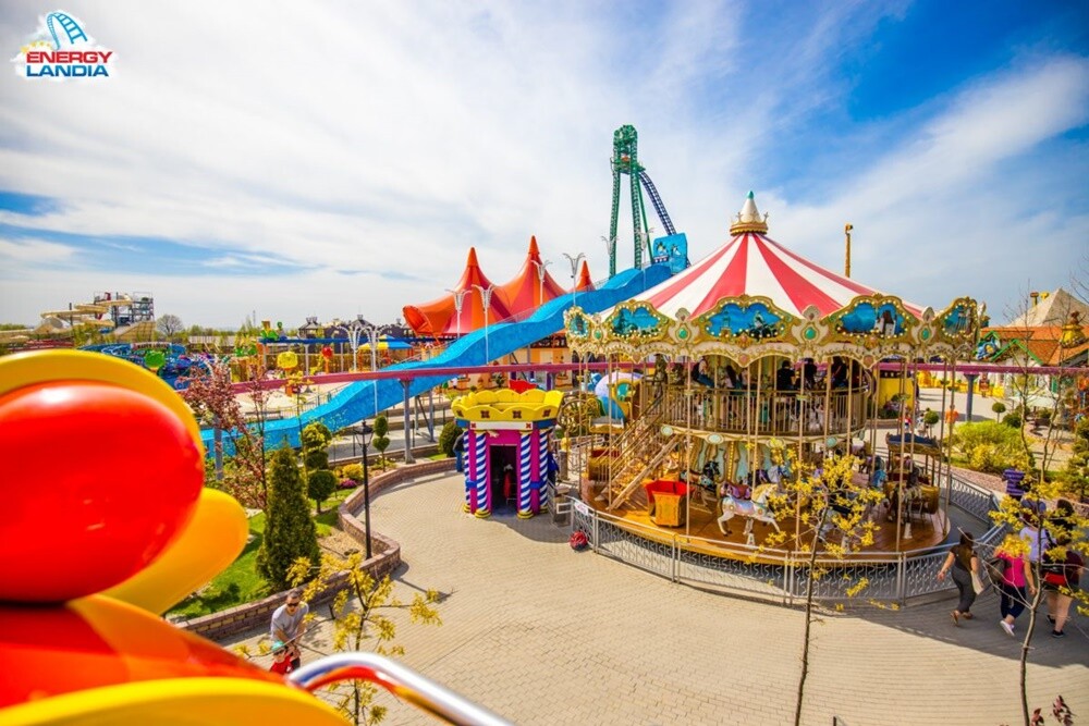 10 najciekawszych miejsc, które warto odwiedzić z dziećmi - Energylandia.