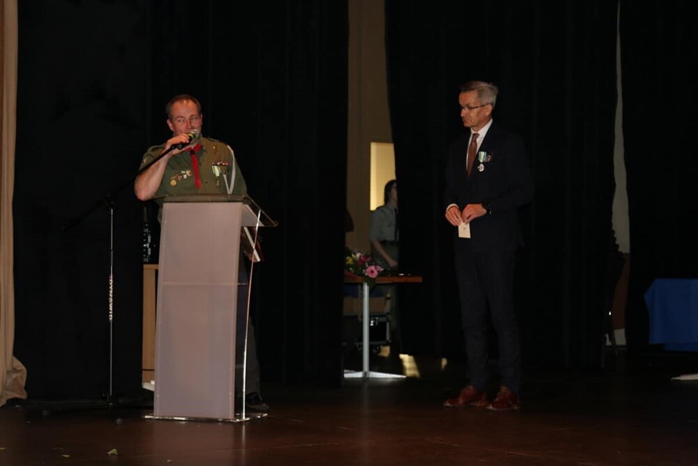 Hufiec Ruda Śląska świętuje 100-lecie harcerstwa na terenach miasta. Z tej okazji w czwartek, 18 listopada, podczas uroczystej gali zostały wręczone nagrody i wyróżnienia dla osób najbardziej zaangażowanych w działalność rudzkiej organizacji. 
fot. UM Ruda Śląska / Hufiec ZHP