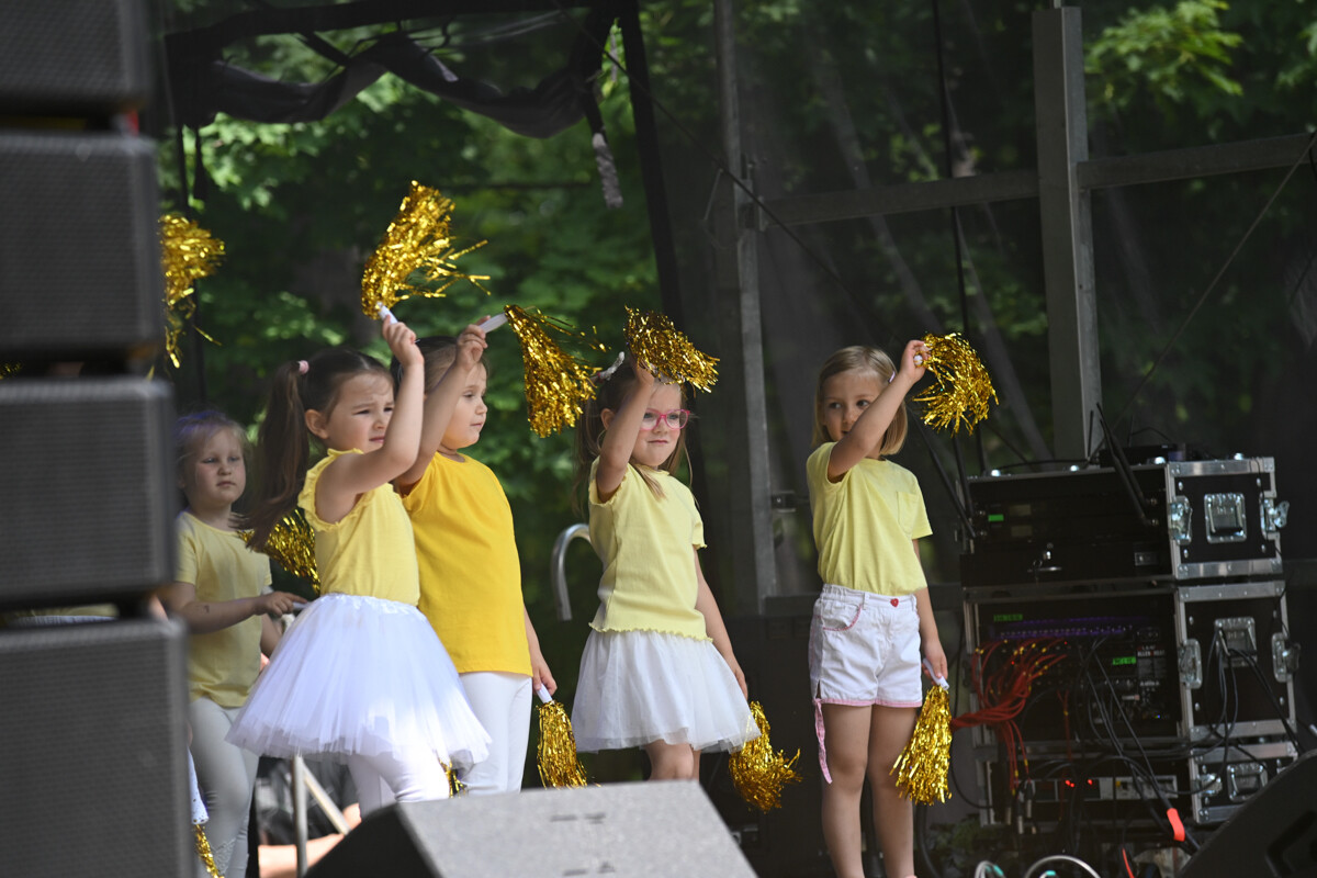 To już 15 lat! W sobotnie popołudnie, 31 maja w Kochłowicach odbył się rodzinny festyn organizowany przez In-ny Dom Kultury. / fot. Marek Faber