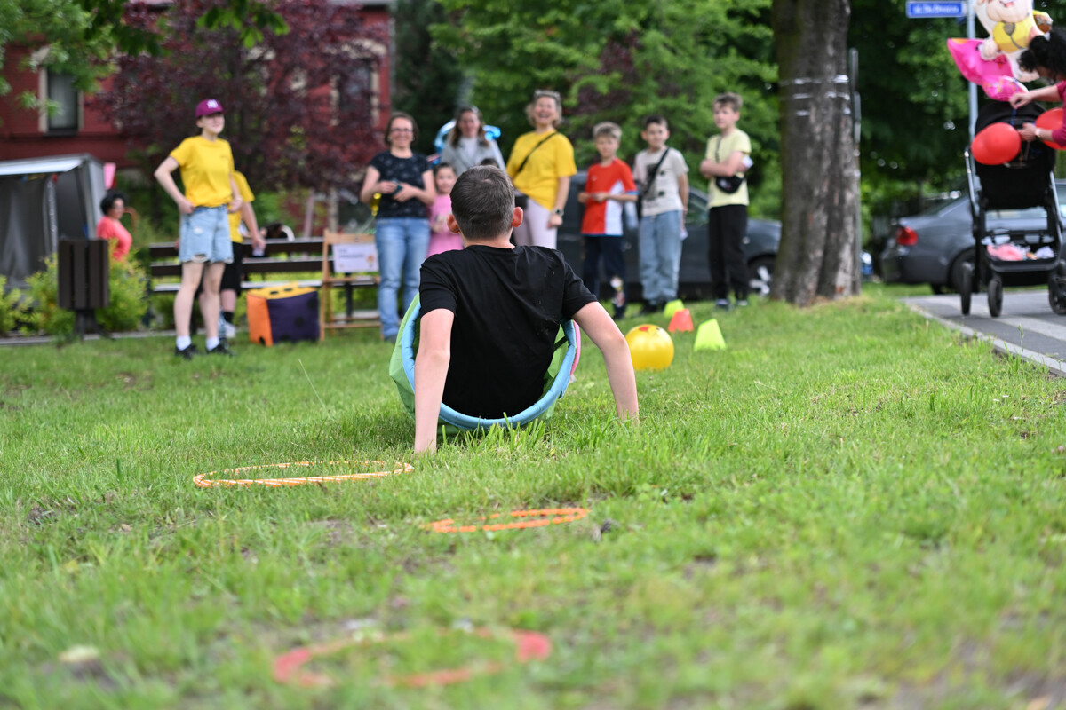 To już 15 lat! W sobotnie popołudnie, 31 maja w Kochłowicach odbył się rodzinny festyn organizowany przez In-ny Dom Kultury. / fot. Marek Faber