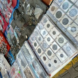 Giełda staroci w Wirku