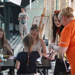 Industriada w Stacji Biblioteka