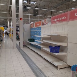 Rudzkie Tesco odchodzi do lamusa