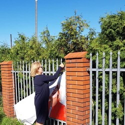 zrywane plakaty wyborcze