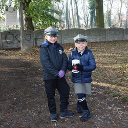 Zbierali datki na ratowanie starego cmentarza w Orzegowie