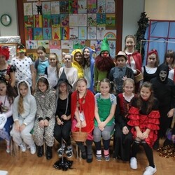 Międzynarodowy Dzień Postaci z Bajek