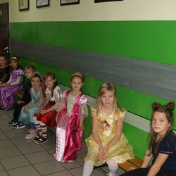 Międzynarodowy Dzień Postaci z Bajek