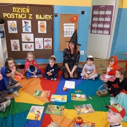 Międzynarodowy Dzień Postaci z Bajek