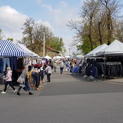 Na targowiska wrócił handel artykułami przemysłowymi