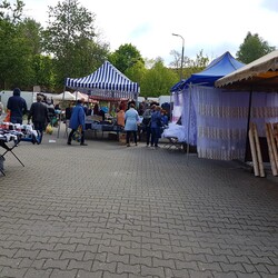 Na targowiska wrócił handel artykułami przemysłowymi