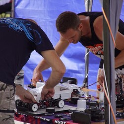 Eliminacje Mistrzostw Polski modeli samochodów zdalnie sterowanych