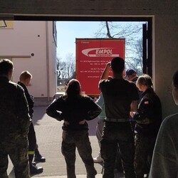 Ciężarówki z Niemiec i Francji z pomocą humanitarną