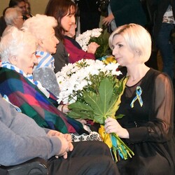 W kręgu poezji lagrowej