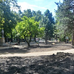 Plac Niepodległosci