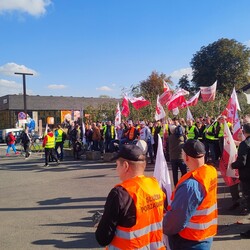 Pikieta pod Hutą Pokój