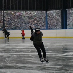 Otwarcie lodowiska na Burloch Arenie