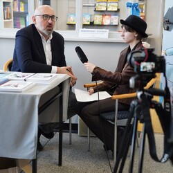 Waldemar Cichoń został patronem biblioteki szkolnej