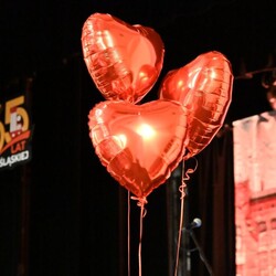 Universe walentynkowo