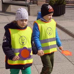 Dzieci witają wiosnę