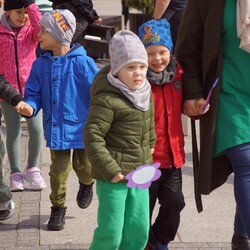 Dzieci witają wiosnę