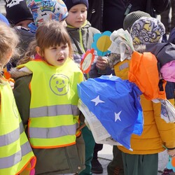 Dzieci witają wiosnę