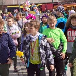 Dzieci witają wiosnę