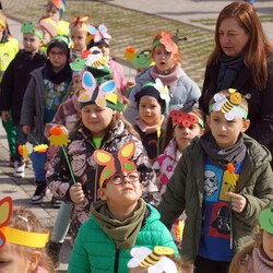 Dzieci witają wiosnę