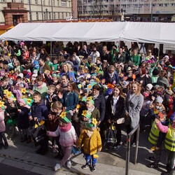 Dzieci witają wiosnę