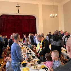 Śniadania Wielkanocne dla osób potrzebujących