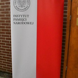  W kręgu poezji i prozy lagrowej więźniarek KL Ravensbruck