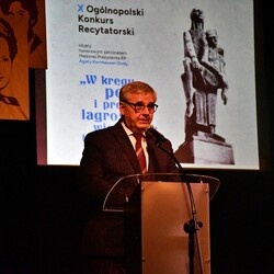  W kręgu poezji i prozy lagrowej więźniarek KL Ravensbruck