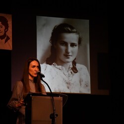  W kręgu poezji i prozy lagrowej więźniarek KL Ravensbruck