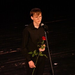  W kręgu poezji i prozy lagrowej więźniarek KL Ravensbruck