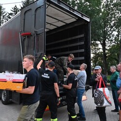 Dary dla powodzian w Grodkowie