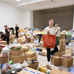 Dary dla powodzian w Grodkowie