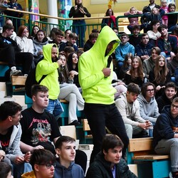 Wykład o hejcie, tolerancji i pasji w III LO