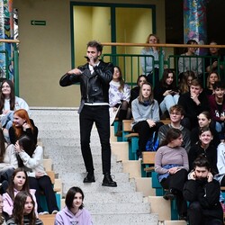 Wykład o hejcie, tolerancji i pasji w III LO