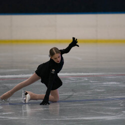 Otwarcie lodowiska na Burloch Arenie