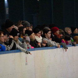 Otwarcie lodowiska na Burloch Arenie