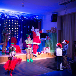 Spotkanie z Mikołajem w In-nYm Domu Kultury w Kochłowicach