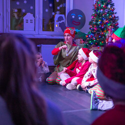 Spotkanie z Mikołajem w In-nYm Domu Kultury w Kochłowicach