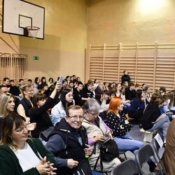 Nowa sala imienia Zbigniewa Stryja w Szkole Podstawowej nr 8 im. Miłośników Ziemi Śląsk