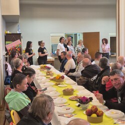 Śniadanie Wielkanocne dla osób potrzebujących