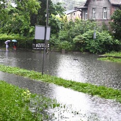 Ulewy sparaliżowały Rudę Śląską. Zalane ulice i utrudnienia