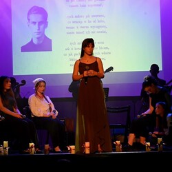 Modlitwy dziewczyńskie