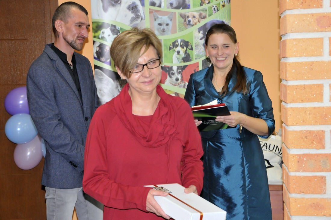 Towarzystwo Opieki nad Zwierzętami "FAUNA" obchodzi 25-lecie istnienia. Podczas oficjalnej uroczystości celebrującej ten jubileusz TOZ otrzymało do użytkowania budynek przeznaczony na cele statutowe, wręczono również nagrody laureatom konkursu "Jestem przyjacielem zwierząt...".